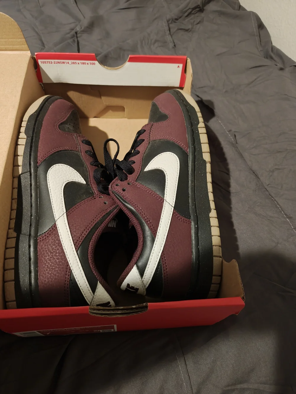 Nike Men’s Low-Top Sneakers in Burgundy and Black